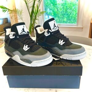 Air Jordan 4 Retro GS Big Kids Sz 6 Sneakers- “FEAR”